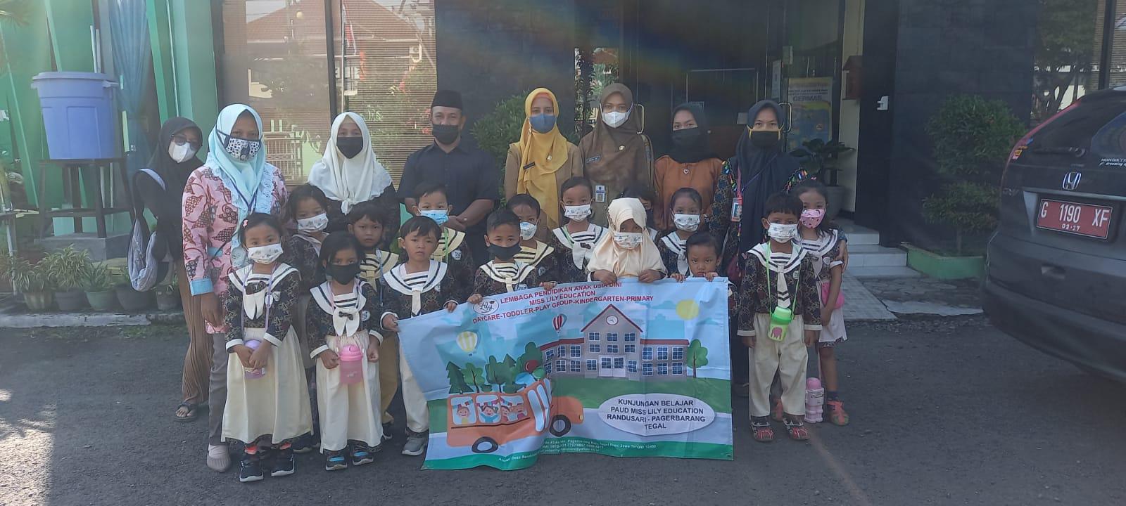 Berita PAUD Miss Lily Education Kunjungi Perpustakaan Kabupaten Tegal untuk Pengembangan Literasi Anak Usia Dini Dinas Perpusip