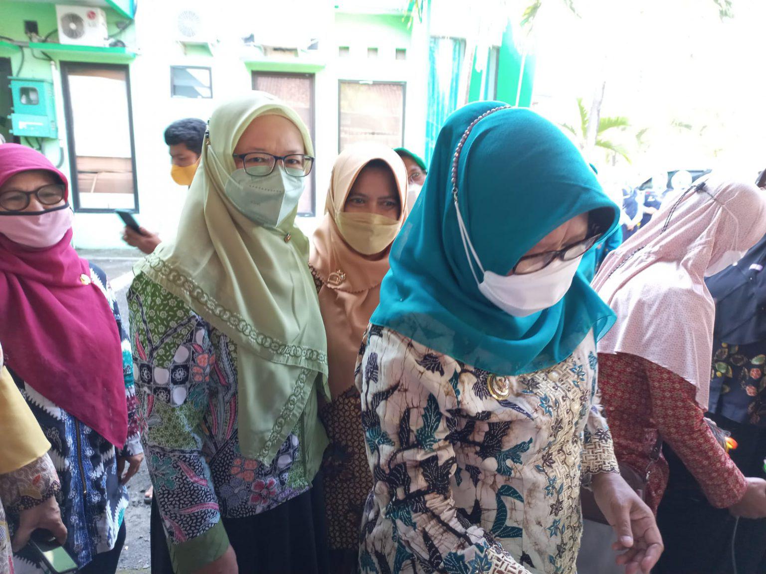 Berita Bupati Tegal Kunjungi Pekan Jajan UMKM Keliling untuk Dukung Pelaku Usaha Lokal Dinas Perpusip